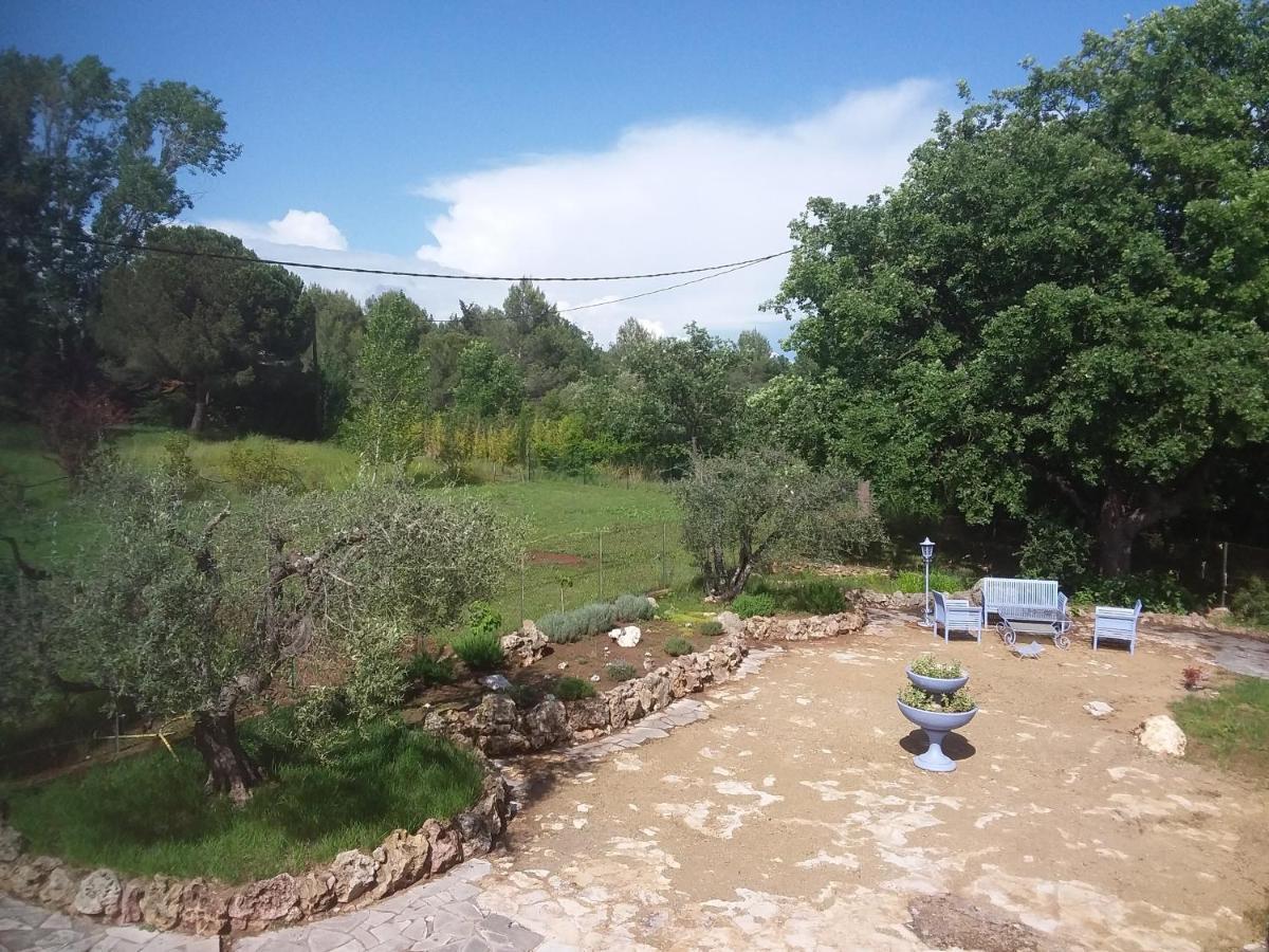 Entre Mer Et Montagne Les Arcs-sur-Argens Exteriör bild